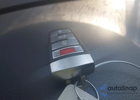 2009 Volkswagen Passat Komfort from USA, damaged, VIN WVWXK73C19E128383